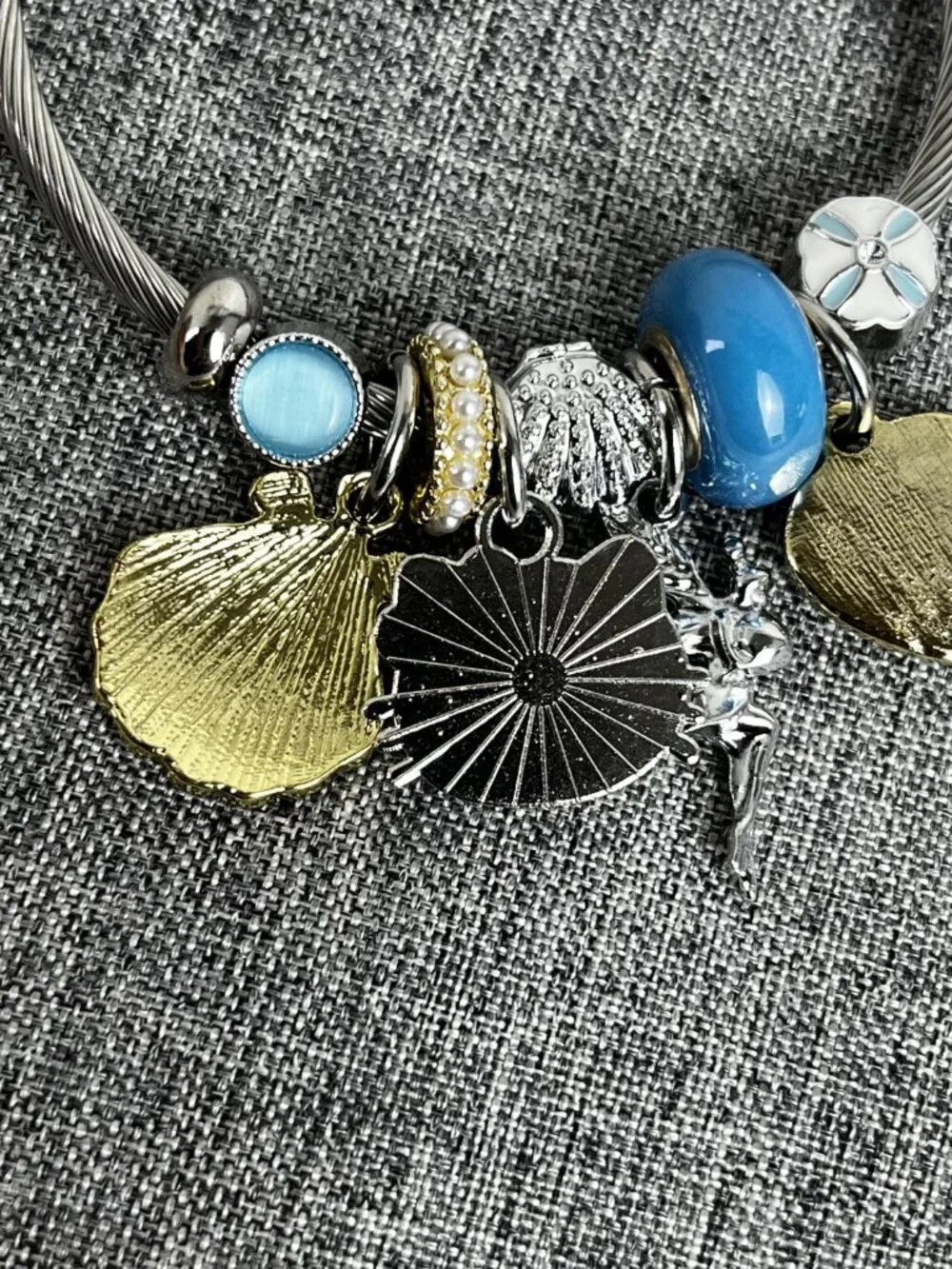 Blue Hello Kitty Bracelet cute